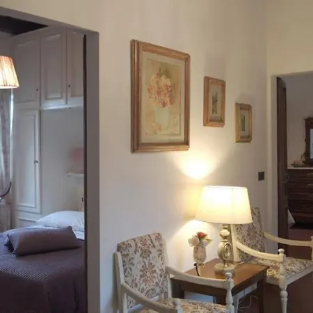 别墅 Pergaccio Sleeps 10 Pool Air Con Wifi 哥尔顿